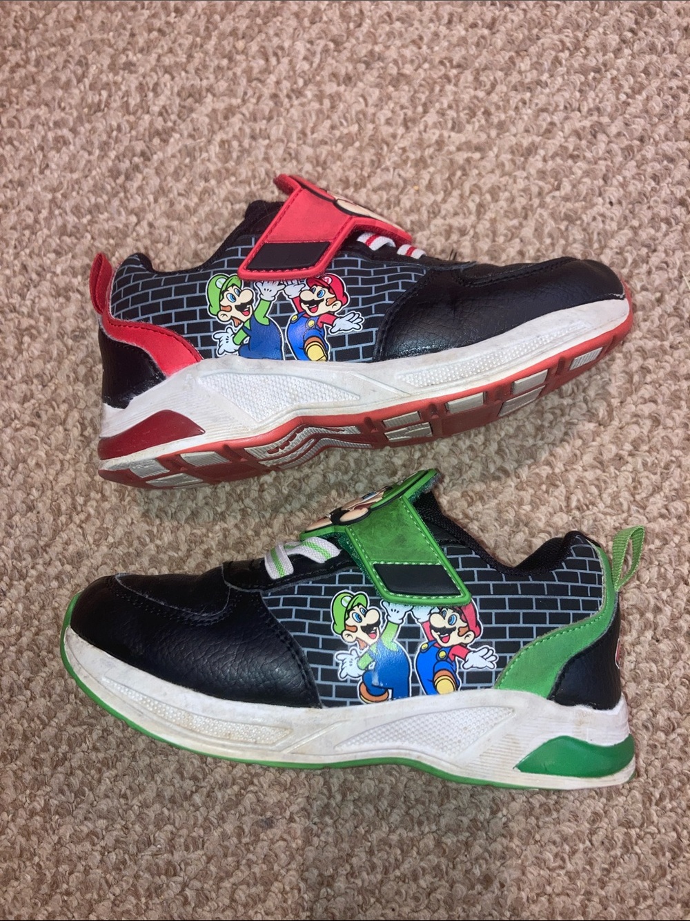 Mario Luigi Brothers Nintendo Light Up Shows Sneakers Toddler Boy Size 12